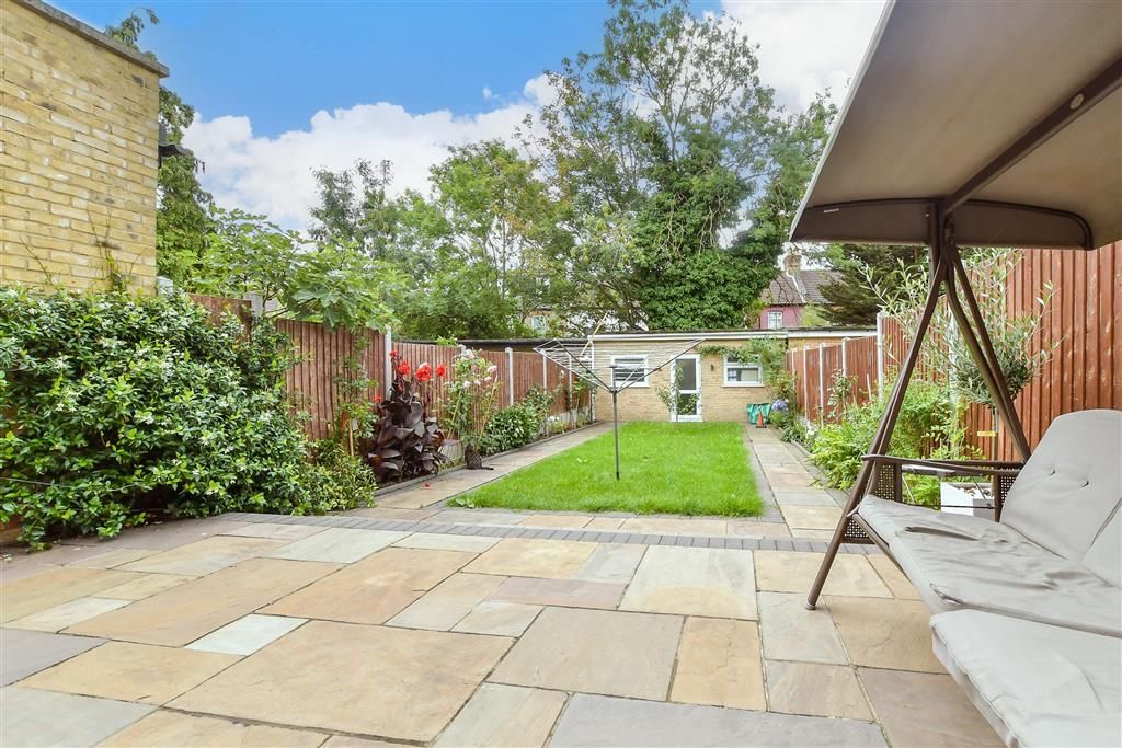 Property photo 2 of 20 Rear Garden