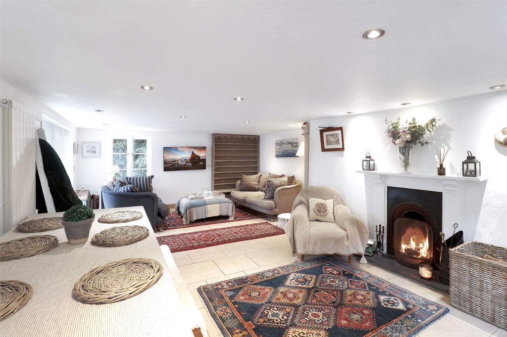 Property photo 2 of 20 2 - Picture No. 04