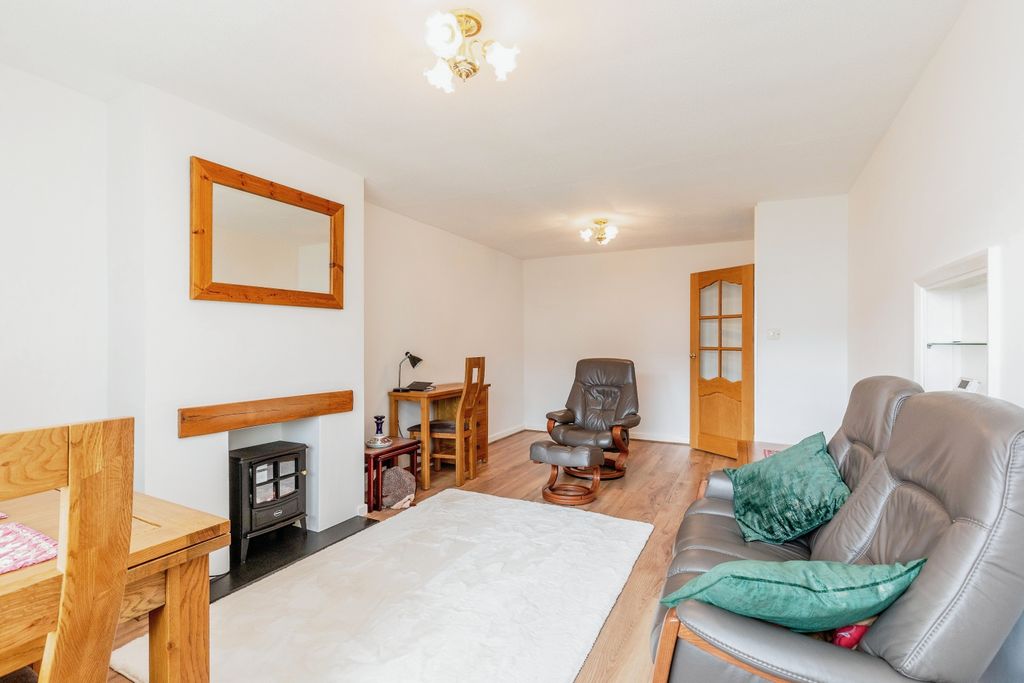 Property photo 3 of 13 Photography
