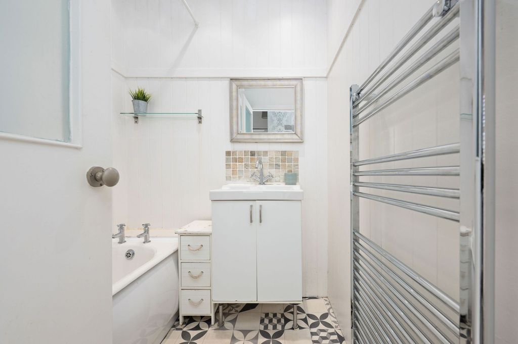 Additional image 17 of 2 bed end terrace house for saleCameron Street, Dunfermline KY12