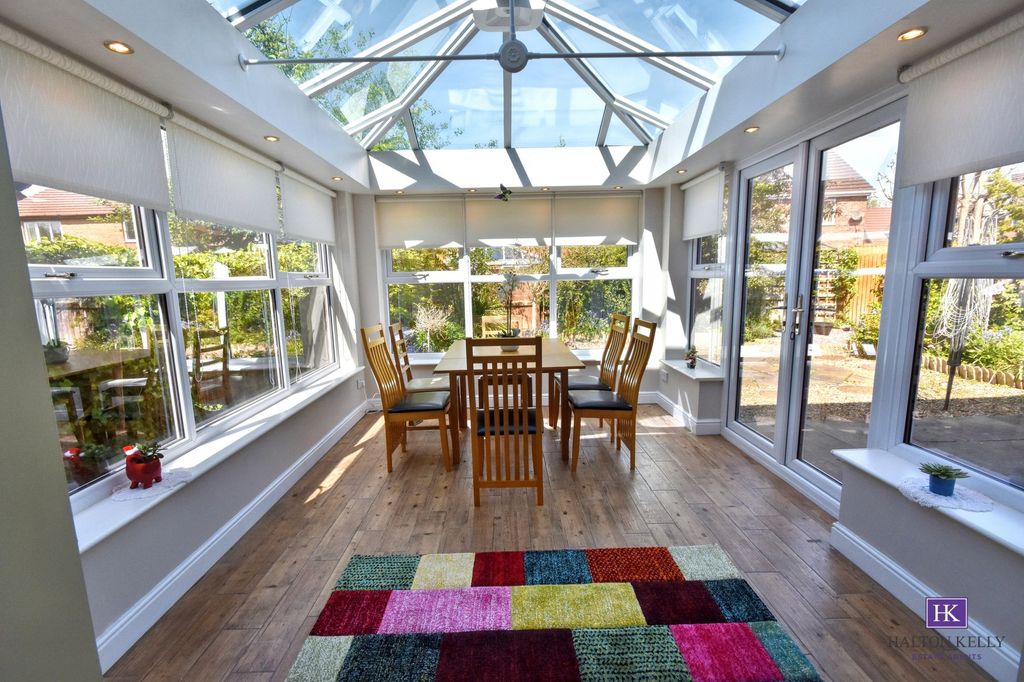 Property photo 3 of 33