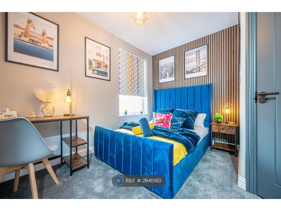 Property photo 1 of 22 Ensuite Room Options