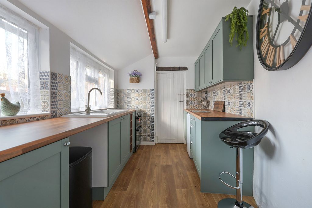 Property photo 2 of 11 Picture No. 04