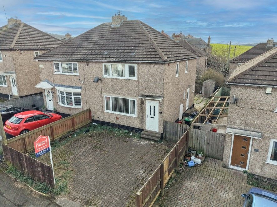 Property photo 1 of 18