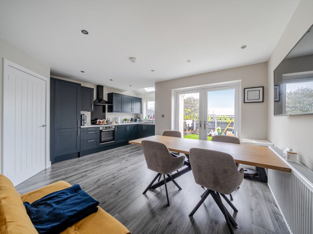Property photo 2 of 22 1529088-16-6Ac613...