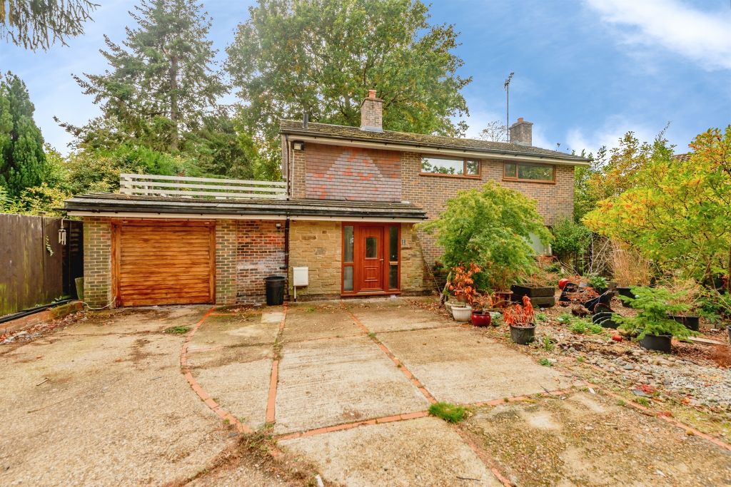 Property photo 1 of 17