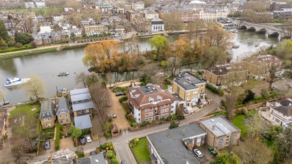 Property photo 2 of 19 Aerial View