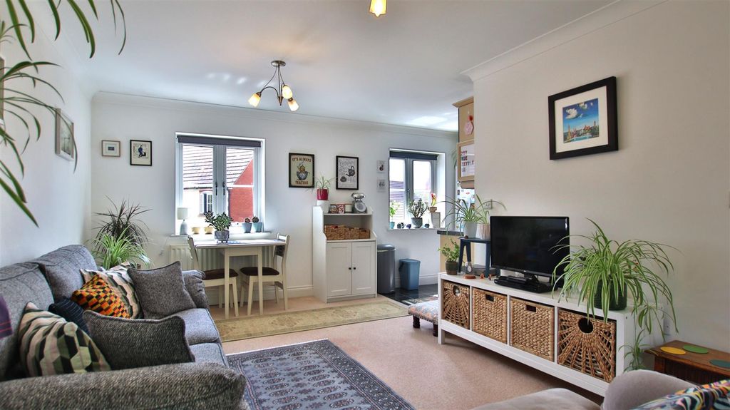 Property photo 2 of 15 Img_2129.Jpg