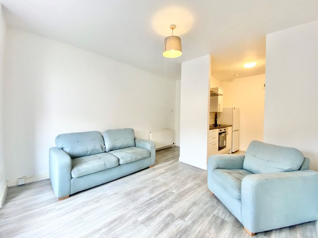 Property photo 3 of 11 Photo 3