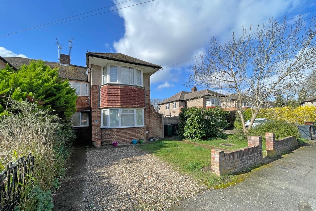 Property photo 1 of 8