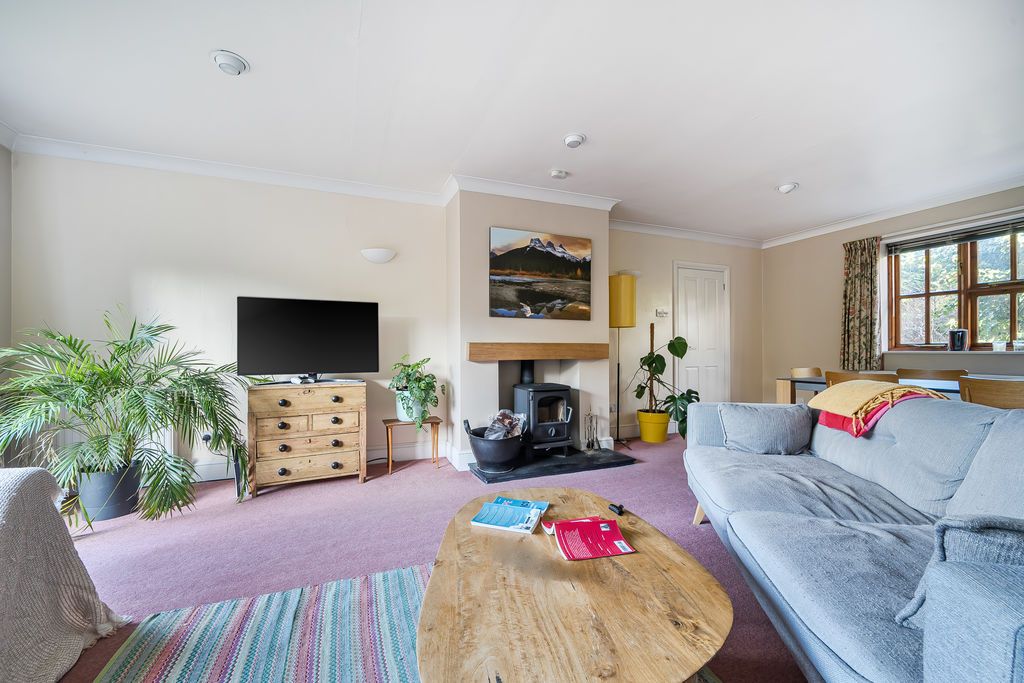 Property photo 2 of 18 Photo 8