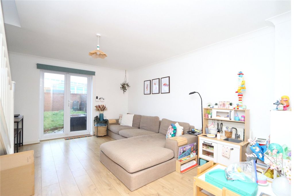 Property photo 2 of 9 Picture No. 04