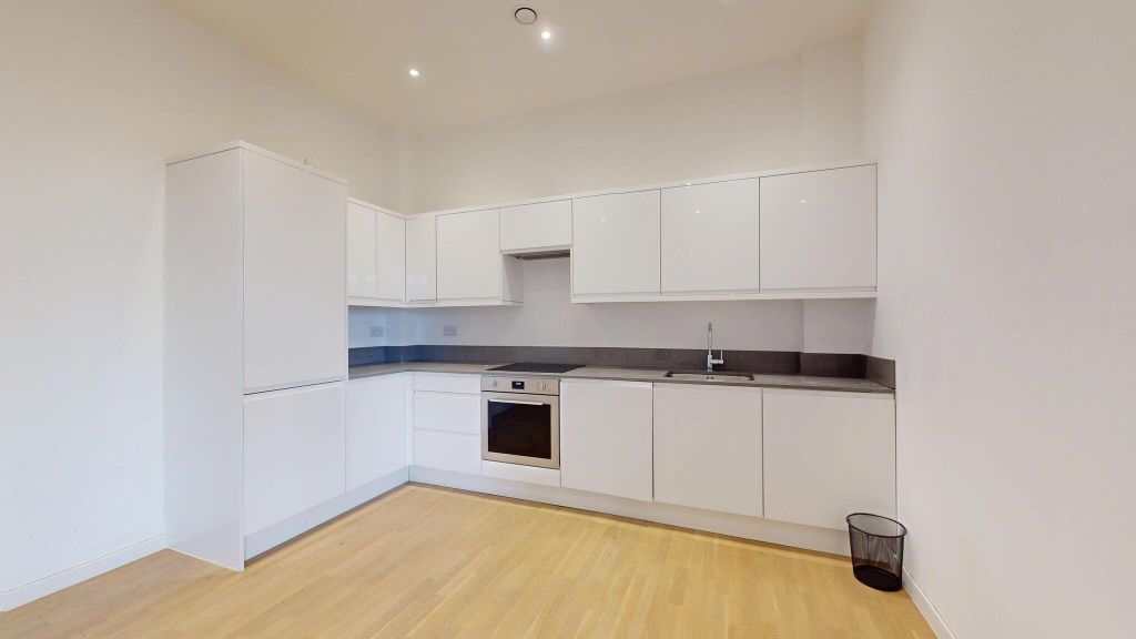 Property photo 2 of 12 Kitchen