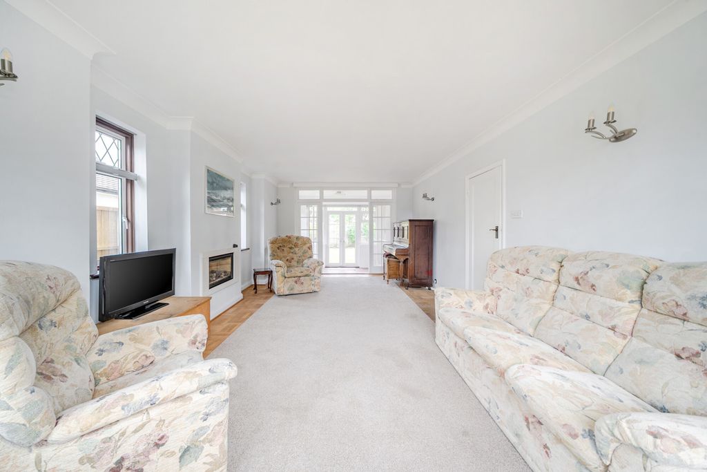 Property photo 2 of 22 1314815-1-685A9E8...