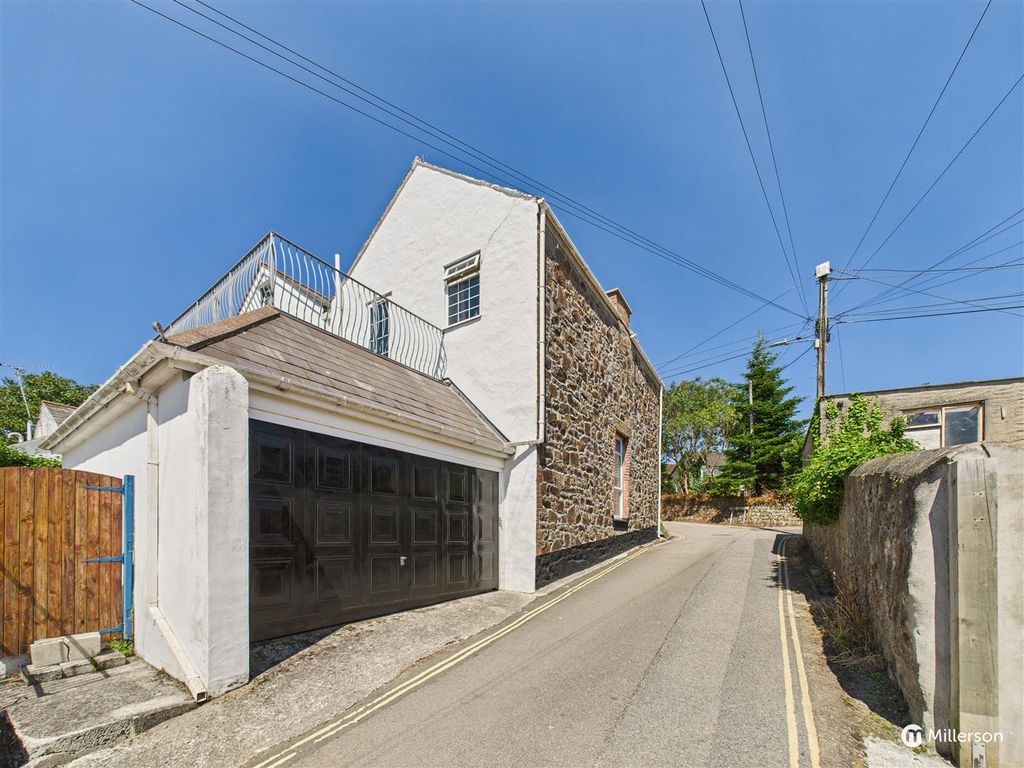 Property photo 1 of 30 Cam05426G0-Pr0023-Still004.Jpg