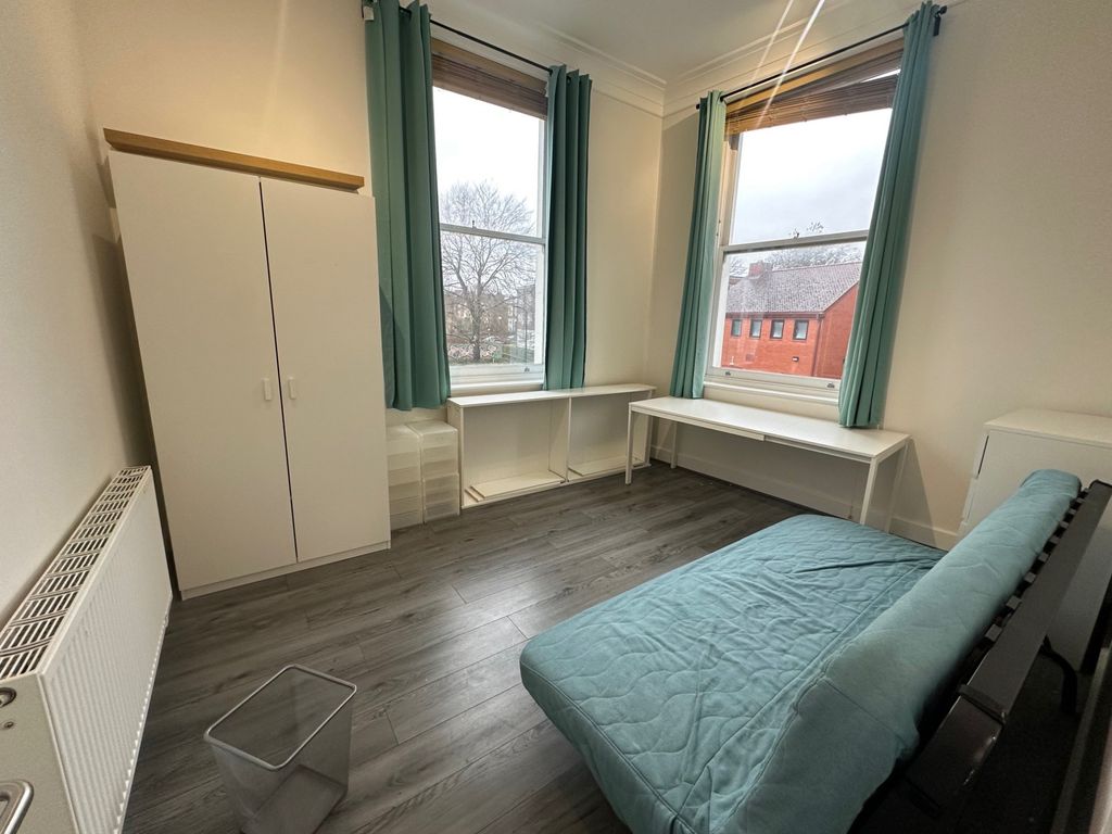 Property photo 2 of 4