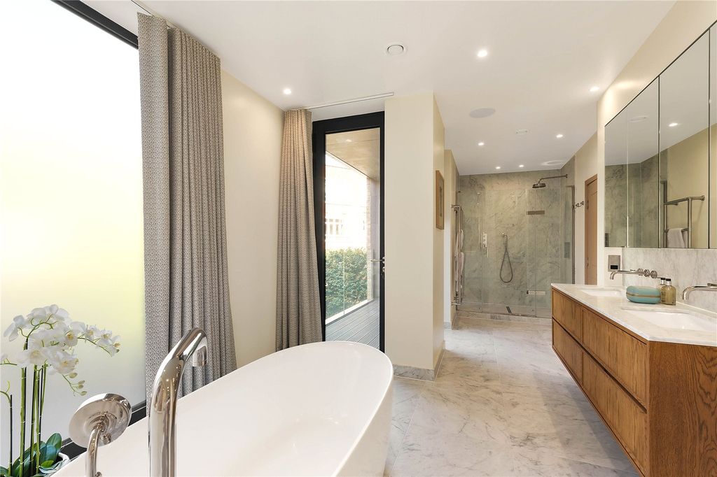 Property photo 3 of 19 Picture No. 87