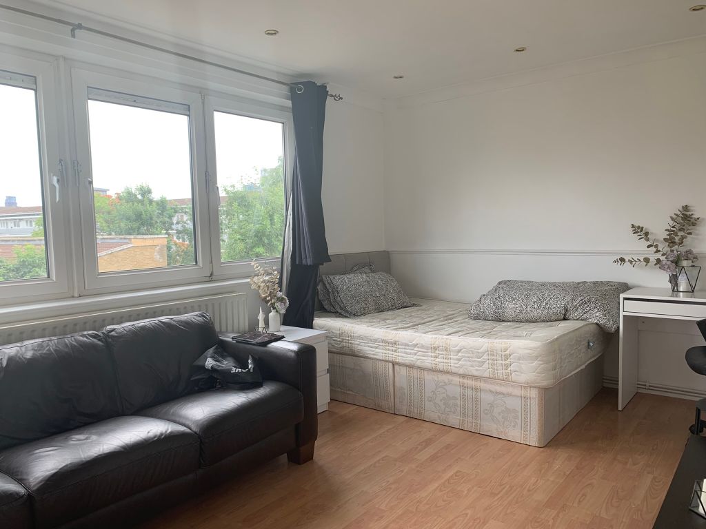Property photo 3 of 10