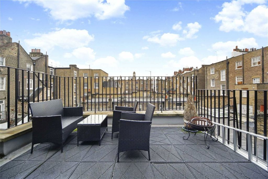 Property photo 3 of 6