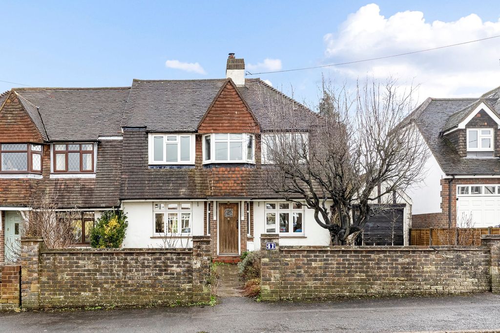 Property photo 1 of 23