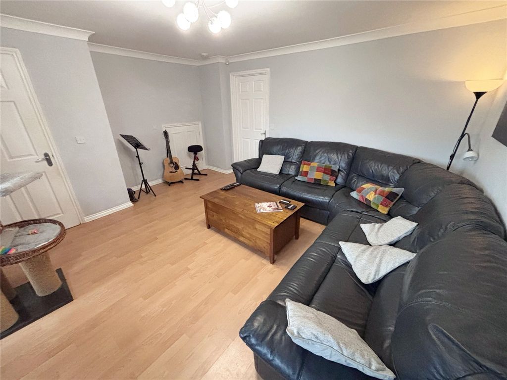 Property photo 2 of 20 Picture No. 07