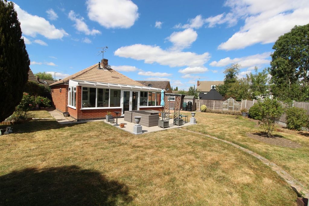 Property photo 3 of 17