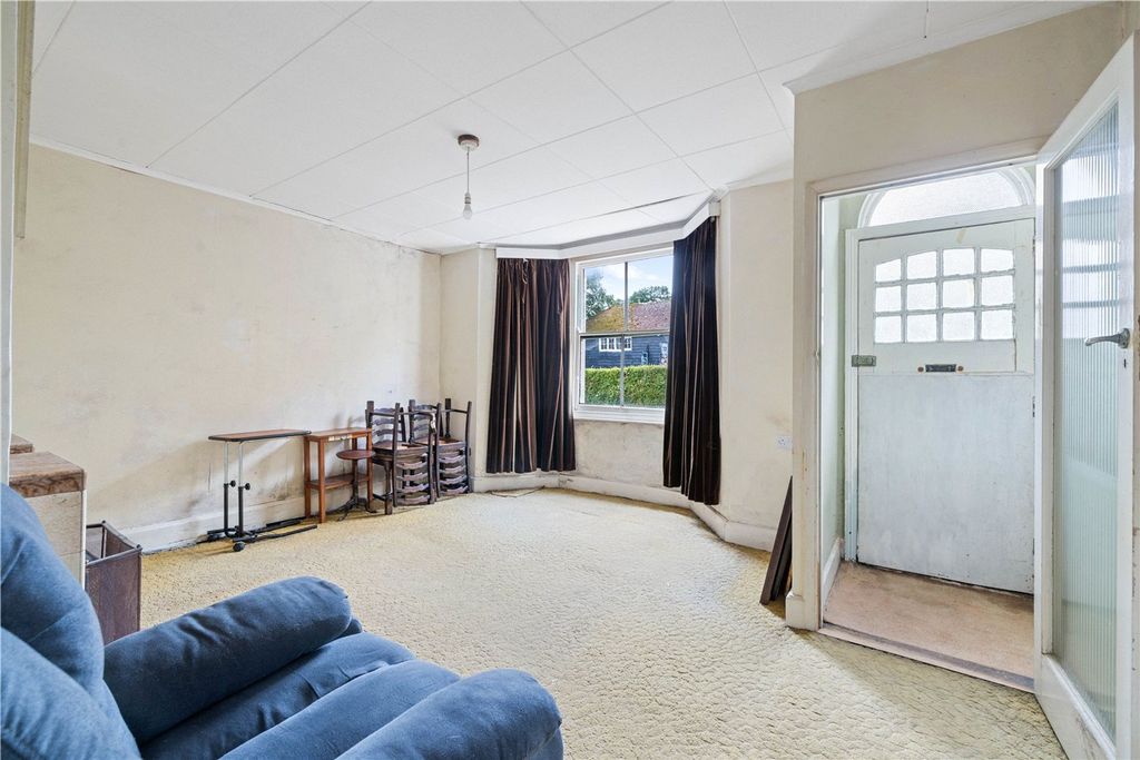 Property photo 3 of 15 Living Room
