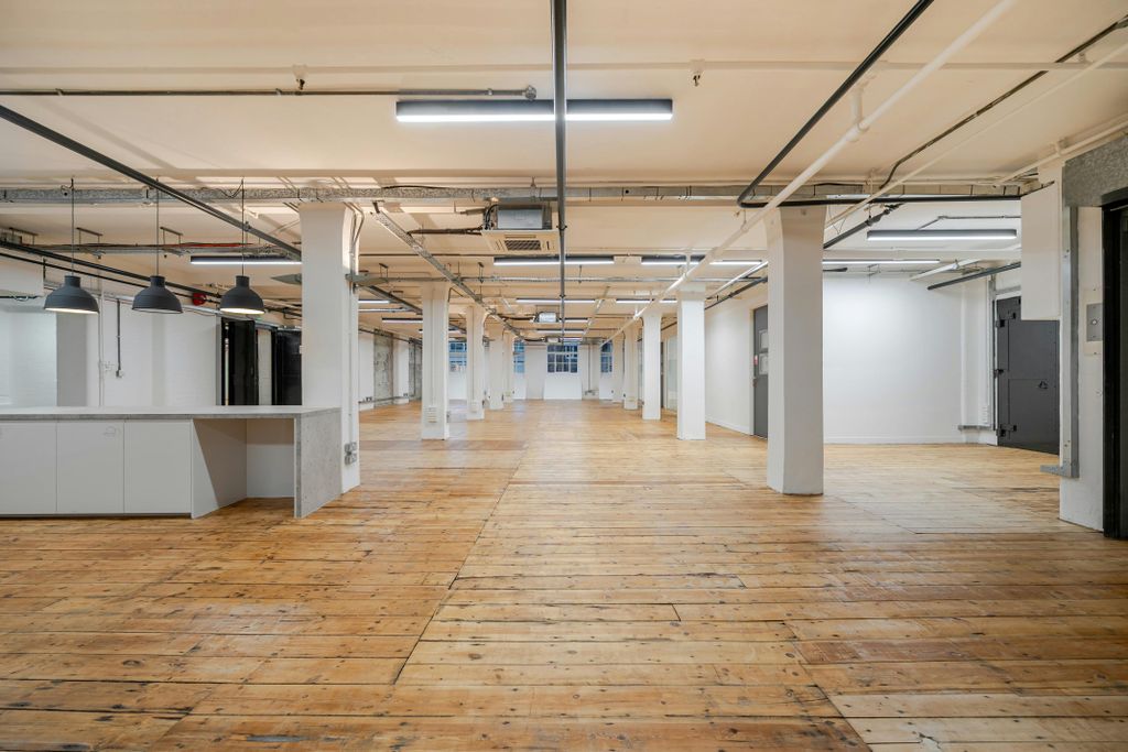 Property photo 2 of 13 13844701569245A0731Ed1.Jpg