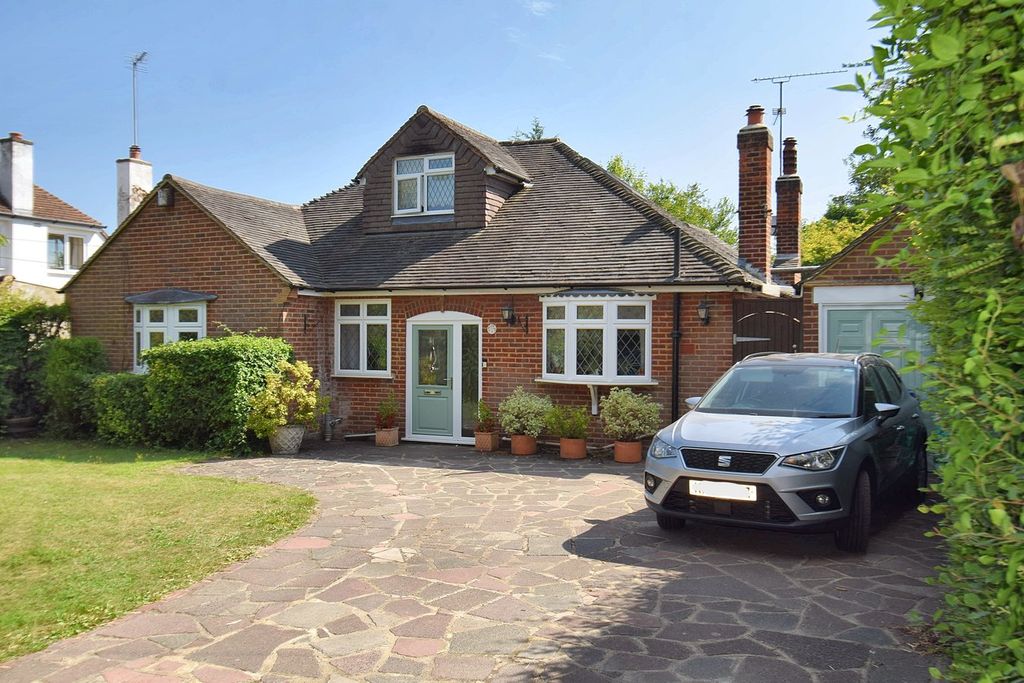 Property photo 1 of 33