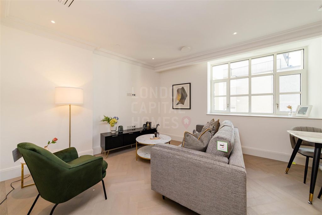 Property photo 2 of 18 2Sep5910.Jpg