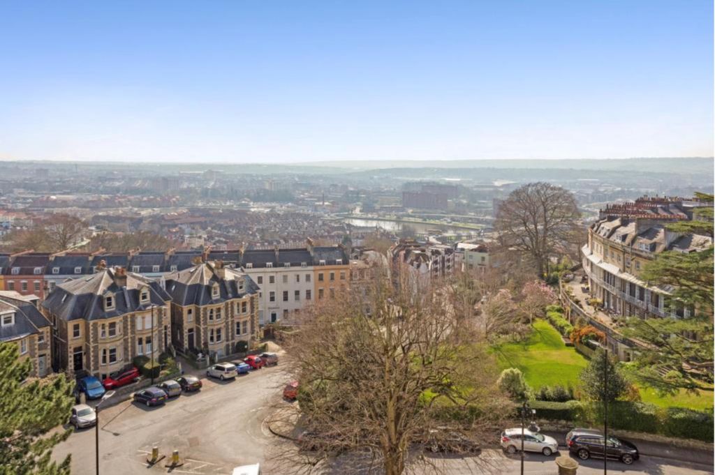 Additional image 15 of 3 bed flat for saleRoyal York Crescent, Clifton, Bristol BS8