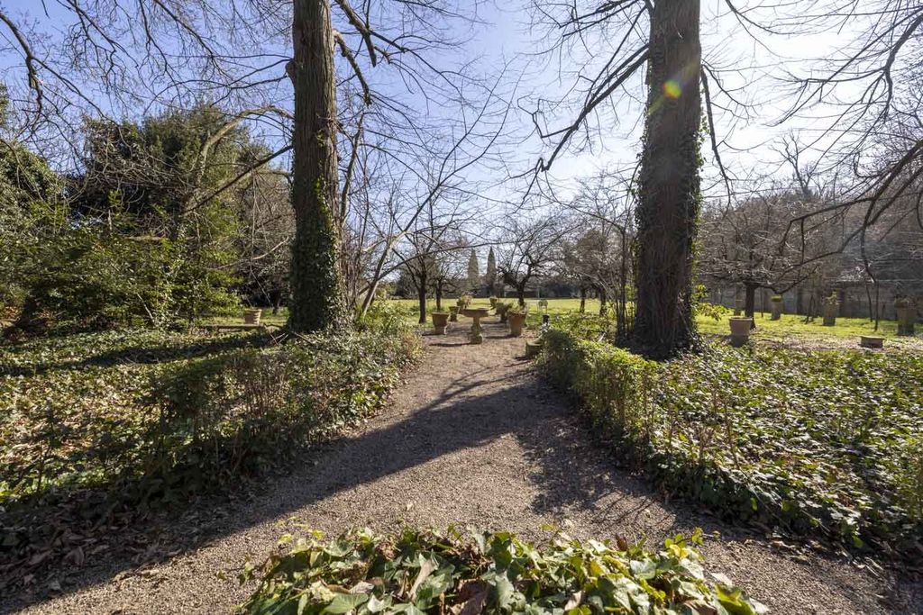 Property photo 3 of 30 <Alttext/>
