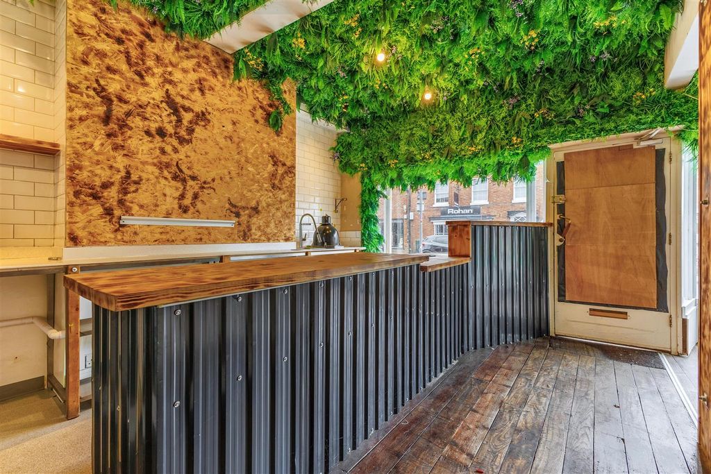 Property photo 2 of 39 6R1A4623-Hdr.Jpeg