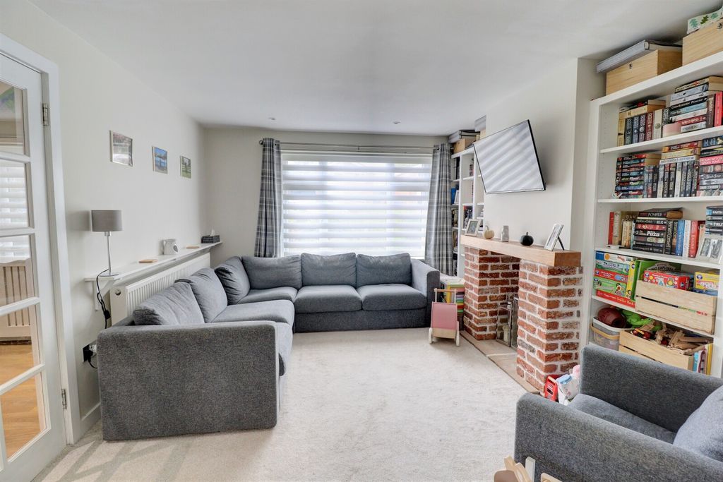 Property photo 2 of 18 Picture No. 02