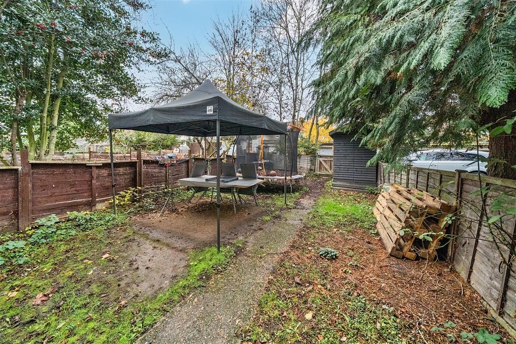 Property photo 2 of 9 Rear Garden.Jpg