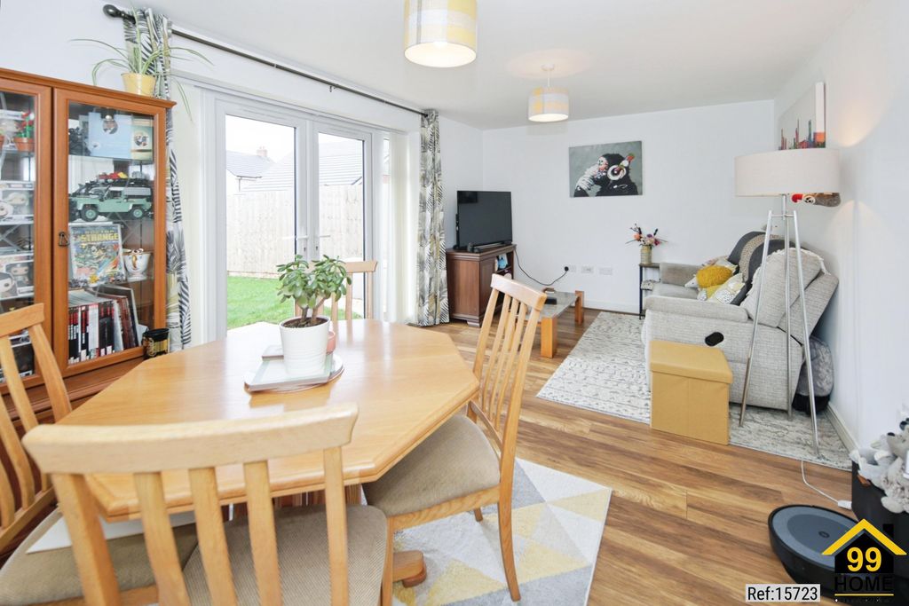 Property photo 3 of 20 Photo 2