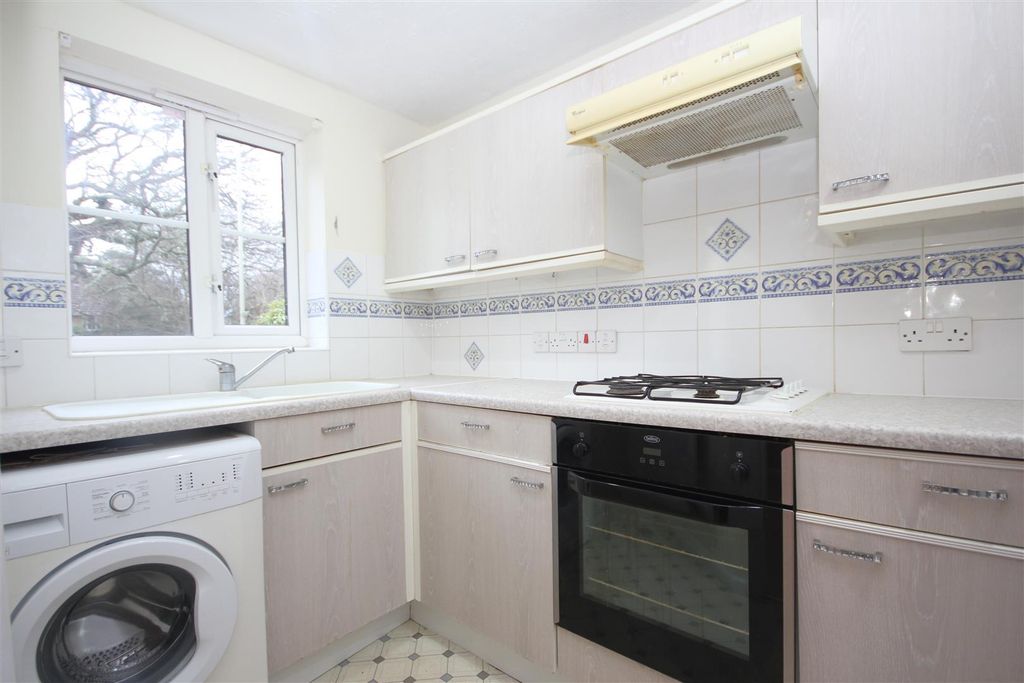 Property photo 3 of 8 Img_4070.Jpg