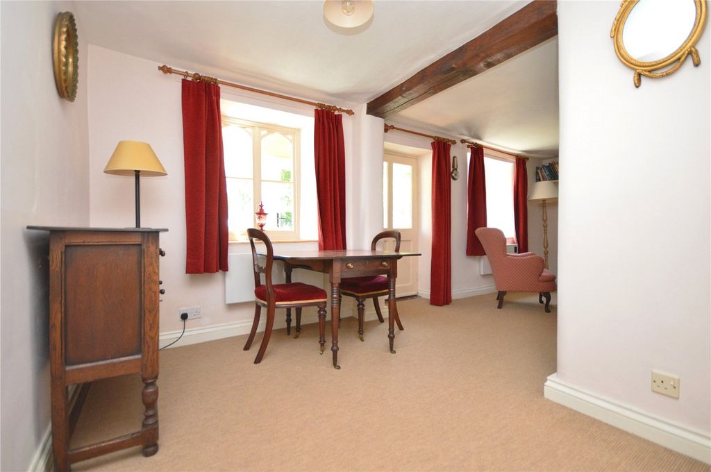 Property photo 3 of 13 Dining Area