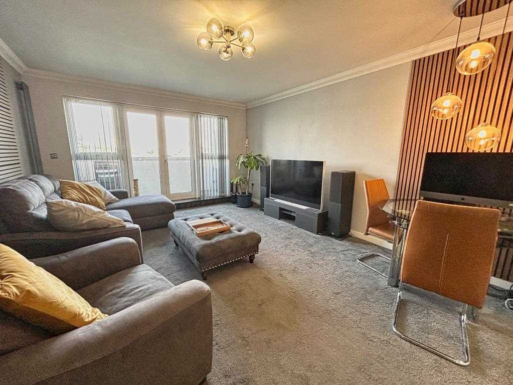 Property photo 3 of 20 Living &amp; Dining Area