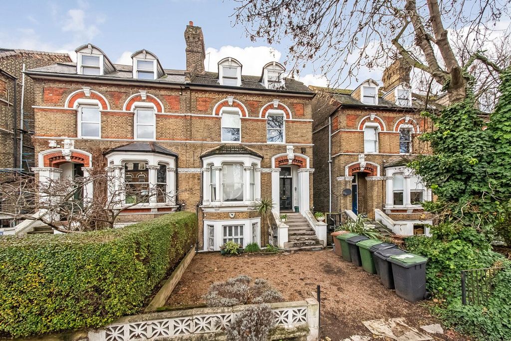 Property photo 2 of 9 Img_1597-1500x1000.Jpg