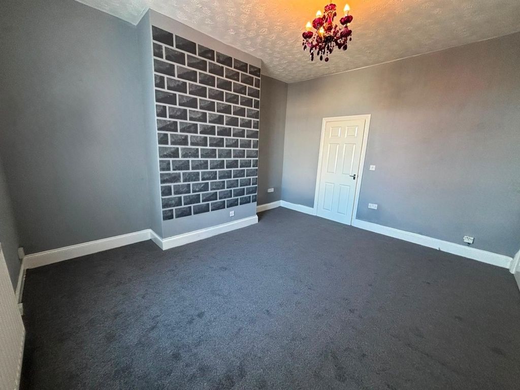 Property photo 3 of 11 Whatsapp Image 2026-09-30 At 14.27.28