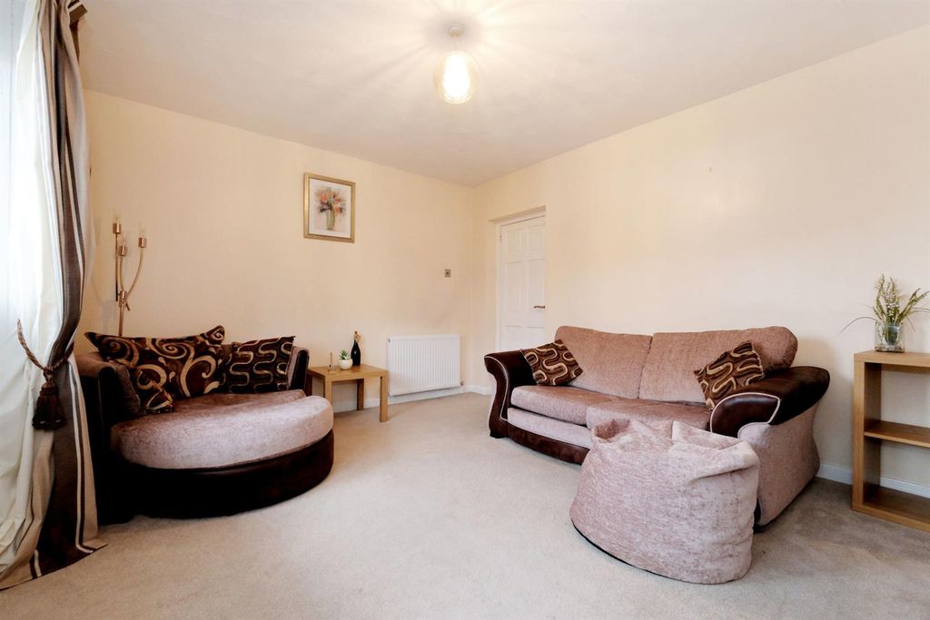 Property photo 3 of 22 03 - Living Room 3.Jpg