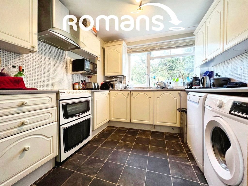 Property photo 2 of 9 Picture No. 04