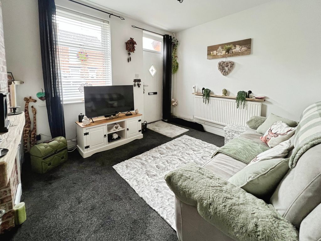 Property photo 2 of 16 Img_4078