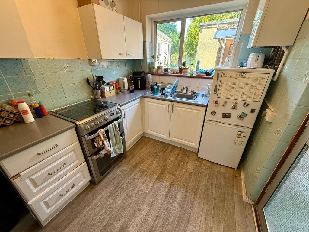 Property photo 2 of 10 Picture No. 02