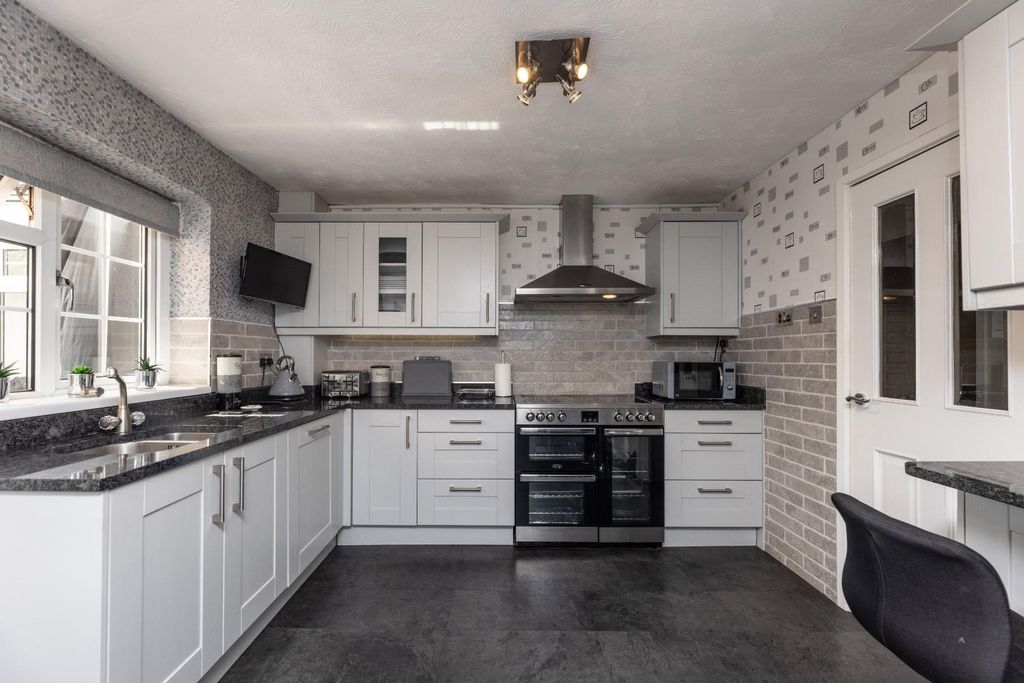 Property photo 3 of 33 5Z4A2123.Jpg
