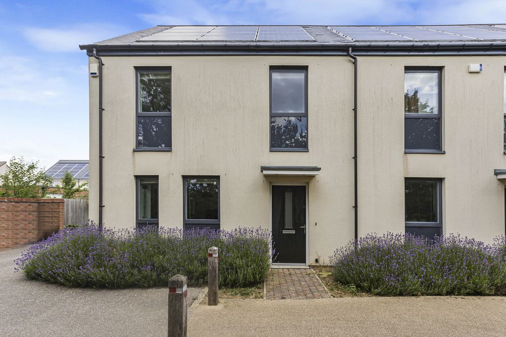 Property photo 1 of 33