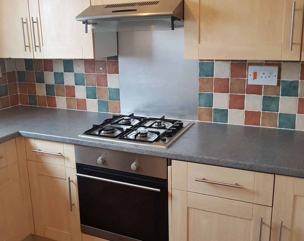 Property photo 2 of 6 3960623
