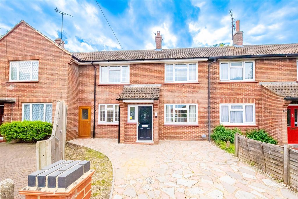 Property photo 1 of 26