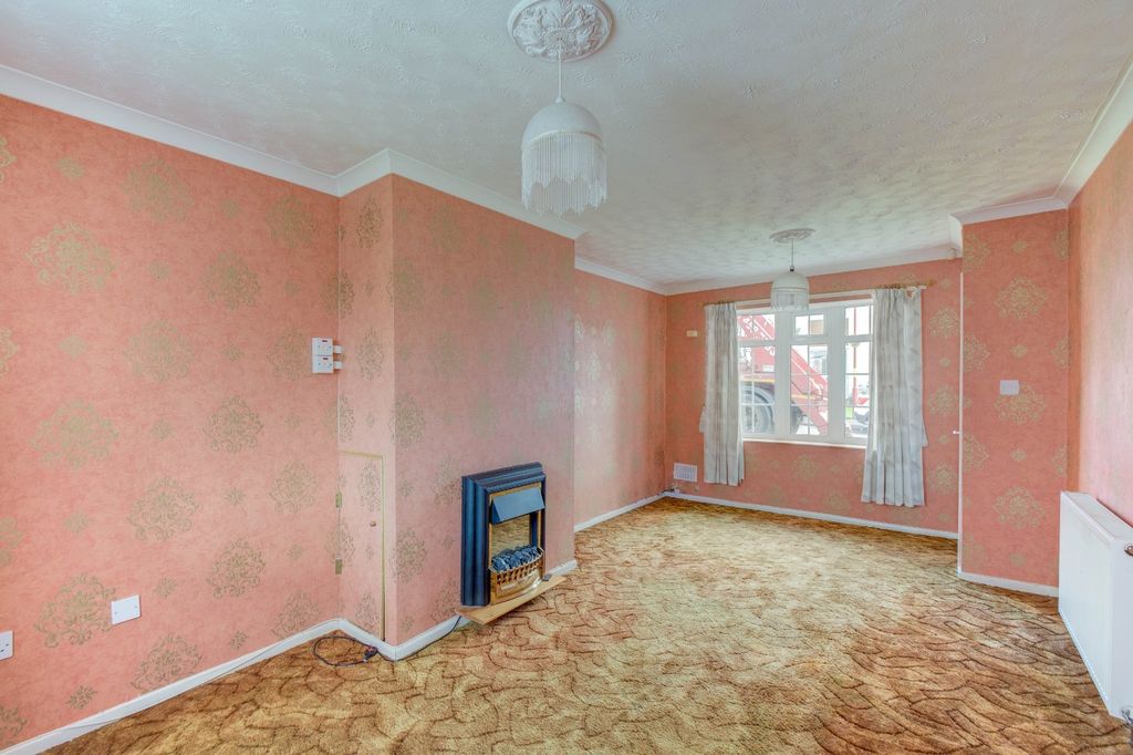 Property photo 2 of 14 Picture No. 16